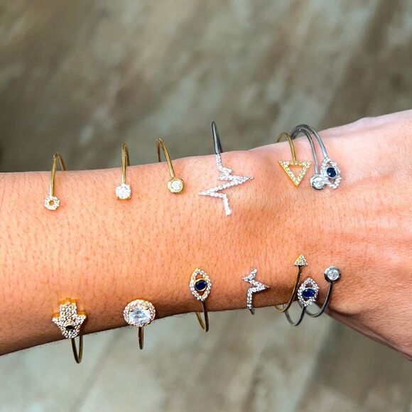Jewelry - 💕7 bracelets💕 